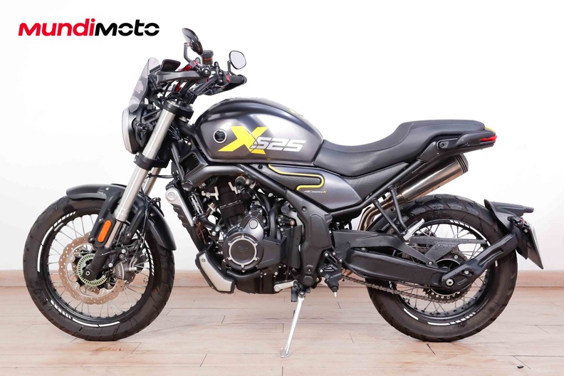 Motorbike image 5
