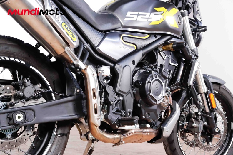 Motorbike image 3