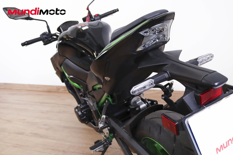 Motorbike image 9