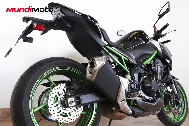 Motorbike image 3