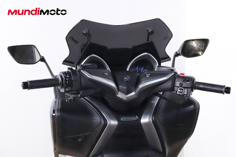 Motorbike image 10