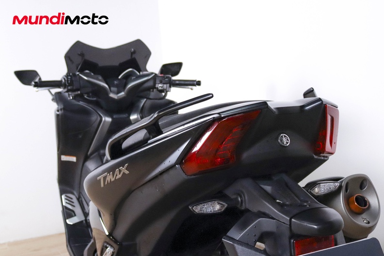 Motorbike image 7