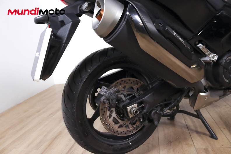 Motorbike image 3