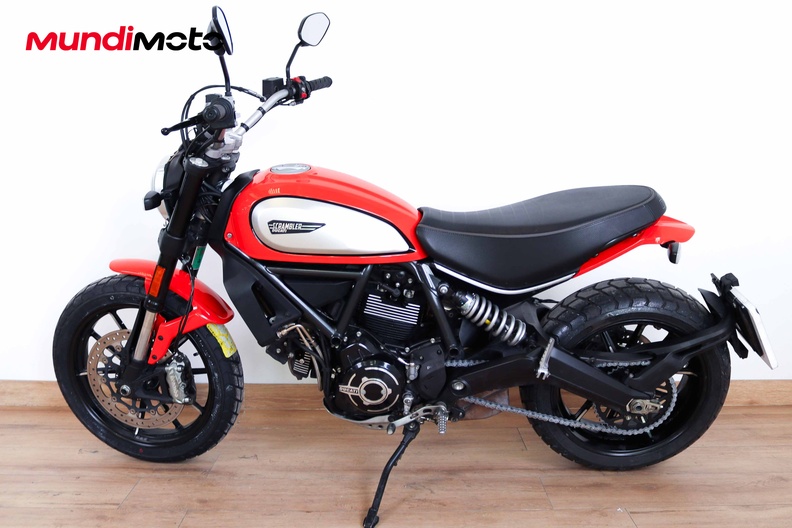 Motorbike image 5