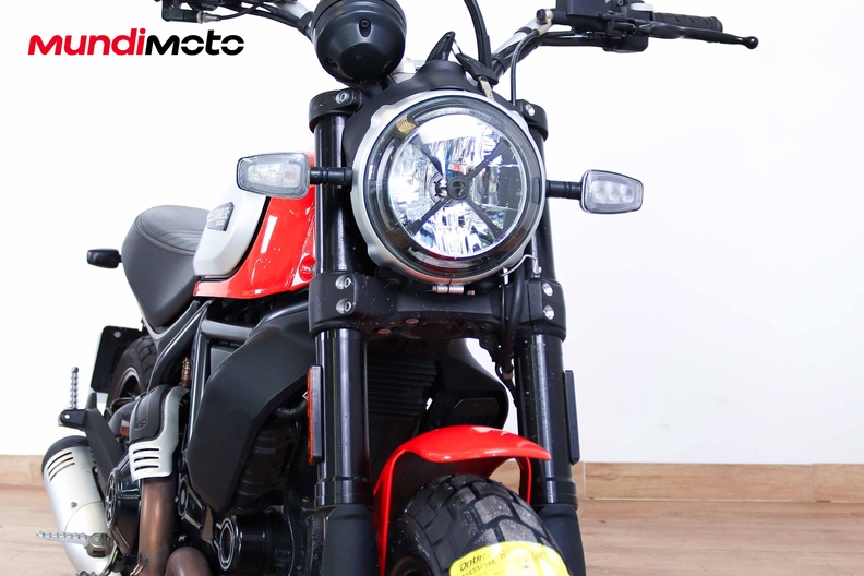 Motorbike image 4
