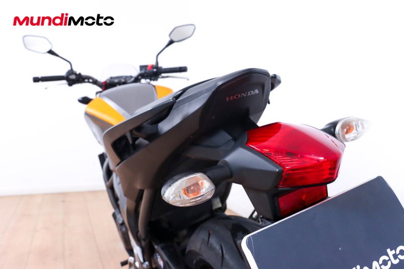 Motorbike image 9