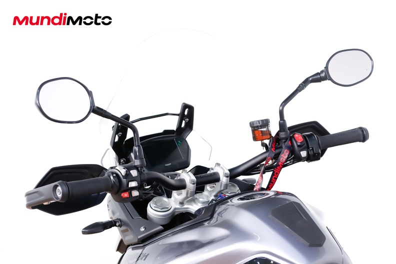 Motorbike image 10