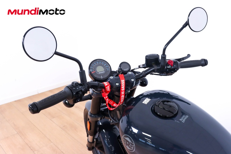 Motorbike image 10