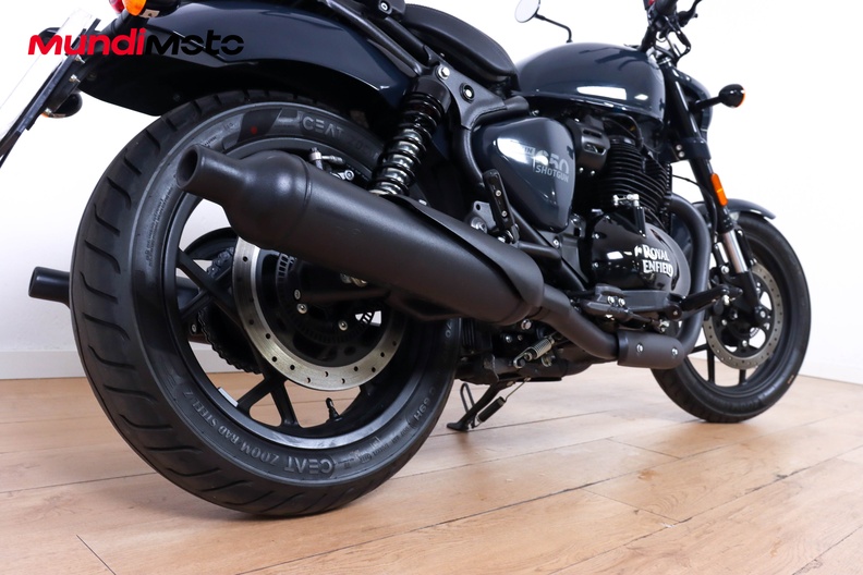 Motorbike image 3