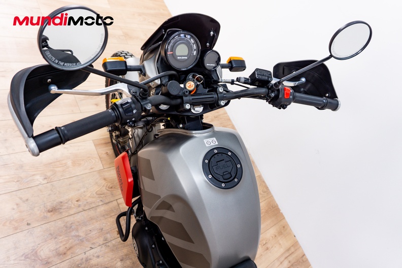 Motorbike image 10
