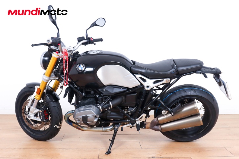 Motorbike image 5