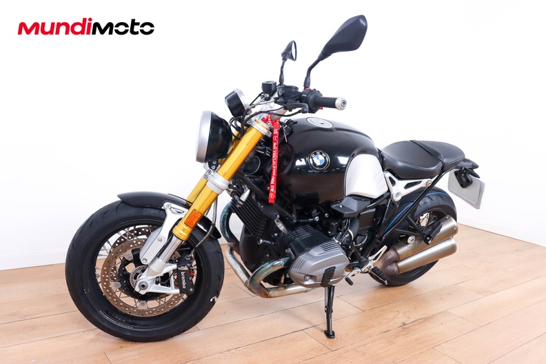 Motorbike image 7