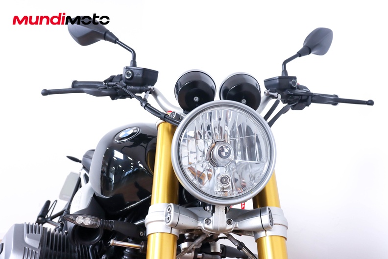 Motorbike image 4