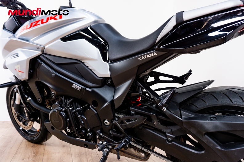 Motorbike image 8