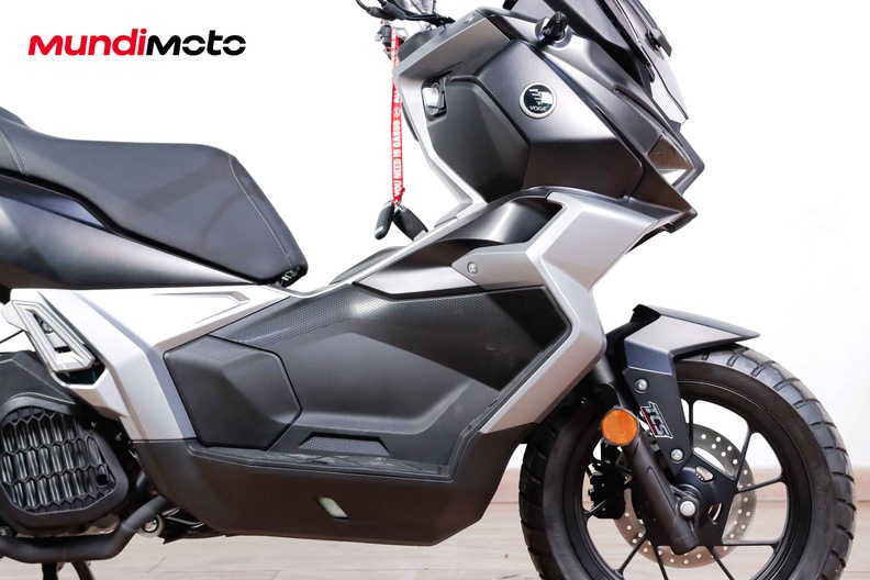 Motorbike image 12