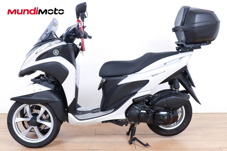 Motorbike image 5