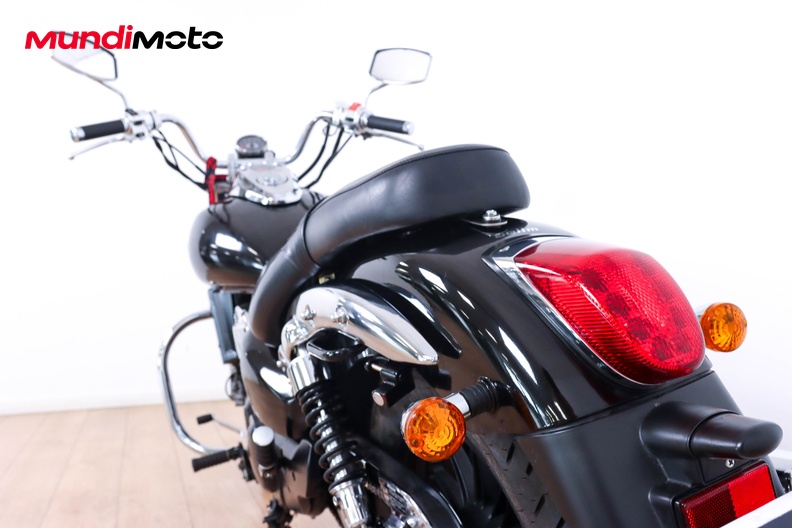 Motorbike image 9