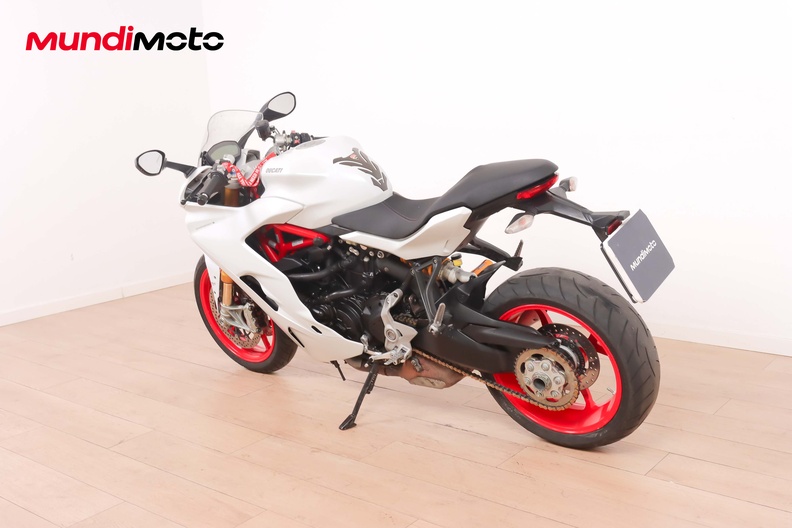 Motorbike image 6
