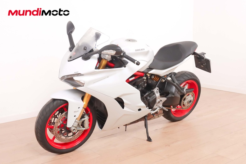 Motorbike image 7