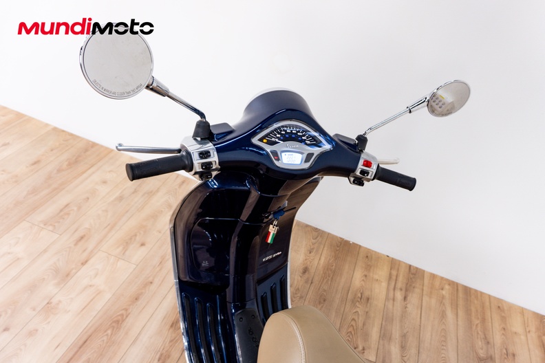 Motorbike image 10