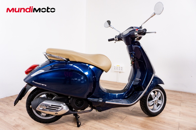 Motorbike image 2
