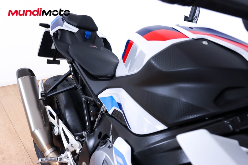 Motorbike image 12