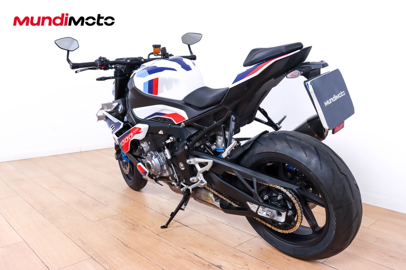 Motorbike image 6