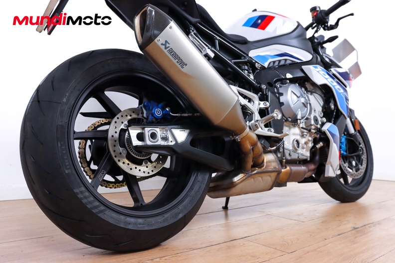 Motorbike image 3
