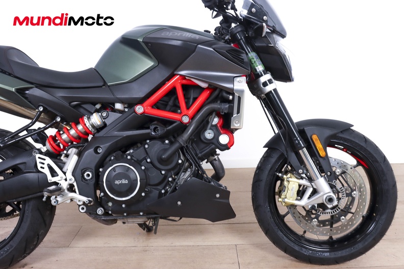 Motorbike image 13