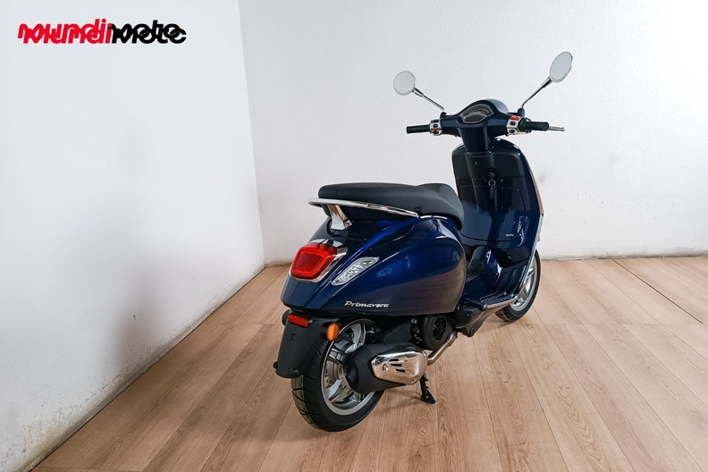Motorbike image 2