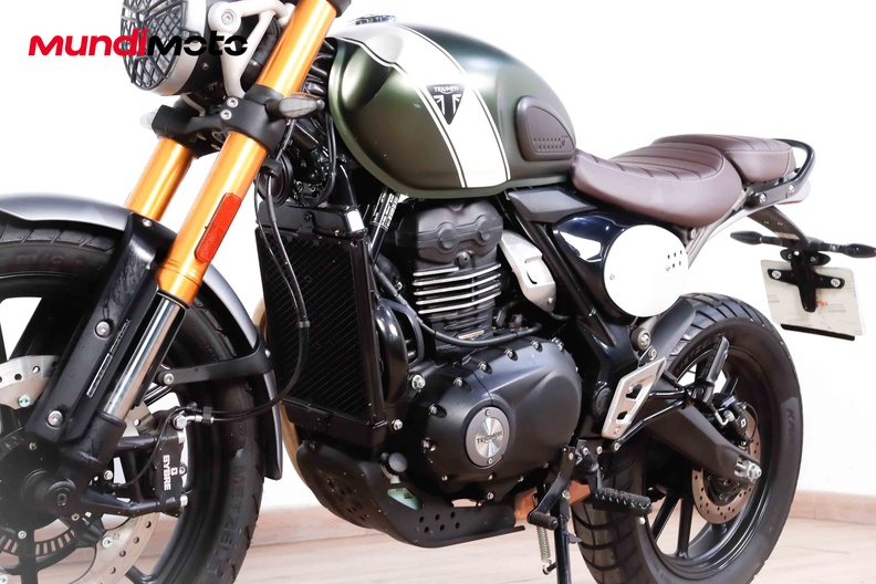 Motorbike image 8