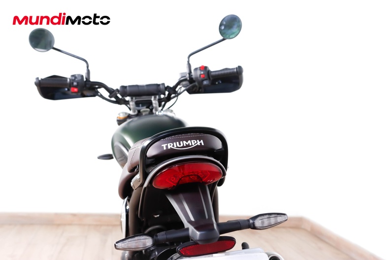 Motorbike image 9