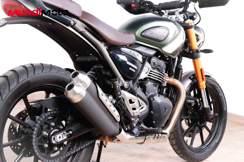 Motorbike image 3