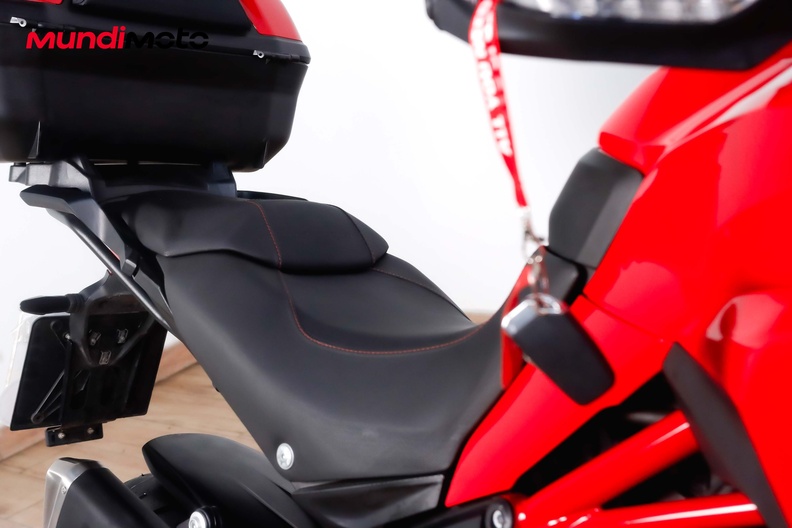 Motorbike image 13