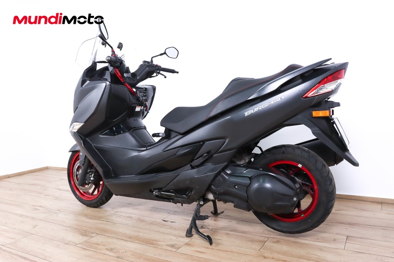 Motorbike image 7