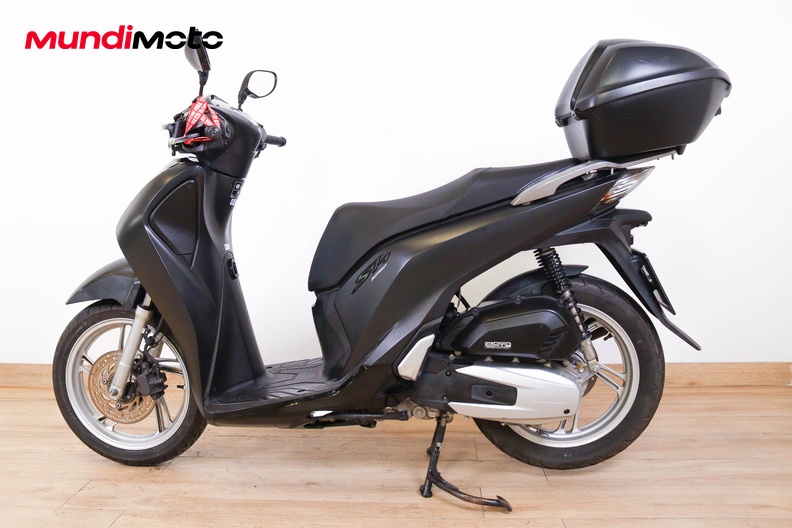 Motorbike image 5