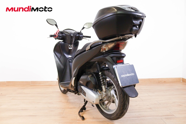 Motorbike image 7