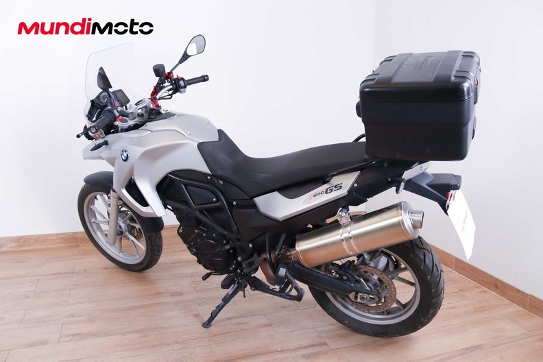 Motorbike image 6