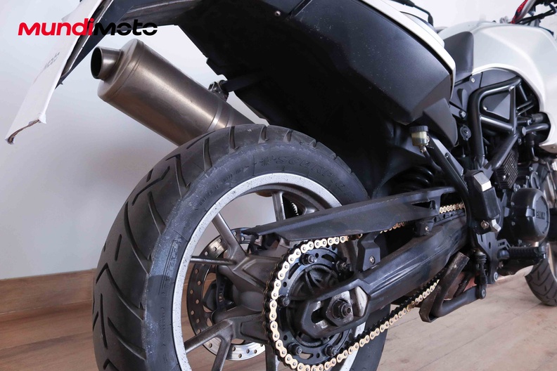 Motorbike image 3