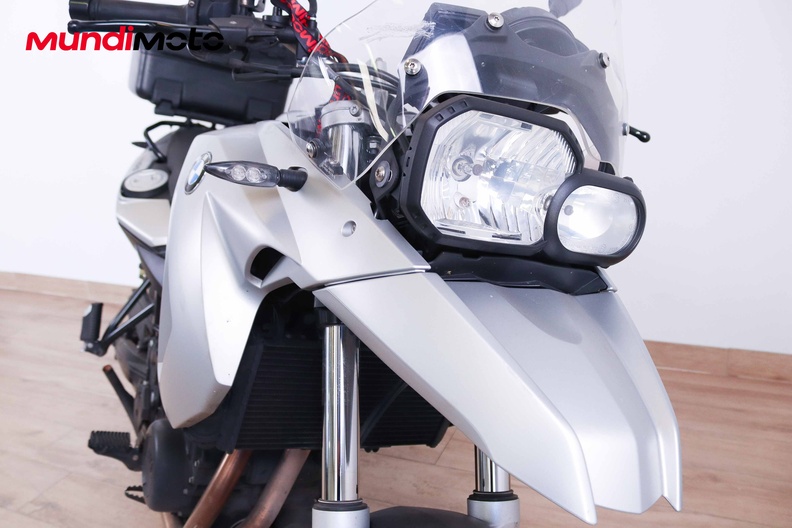 Motorbike image 4