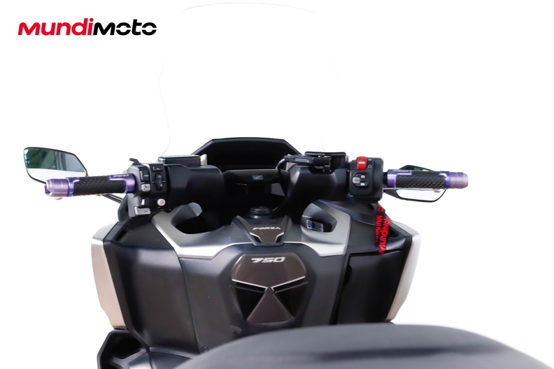 Motorbike image 10