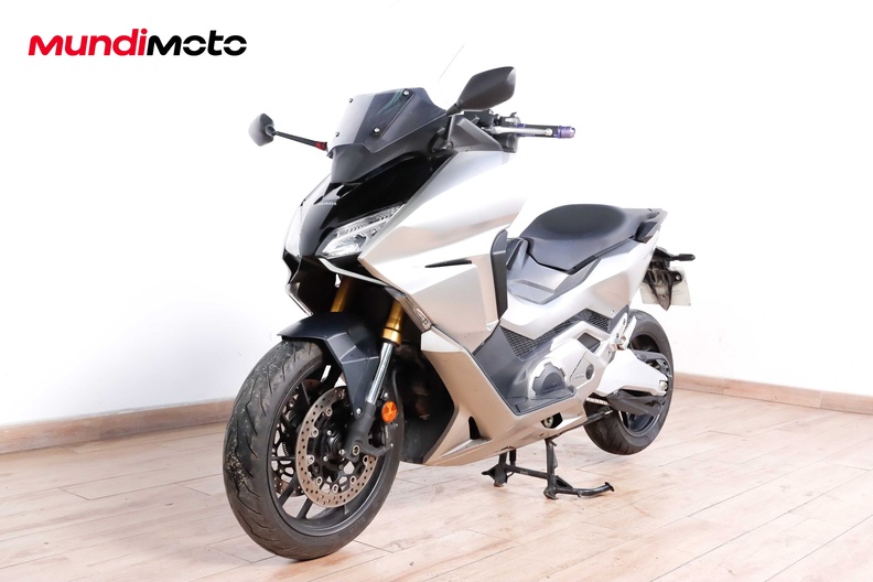 Motorbike image 7