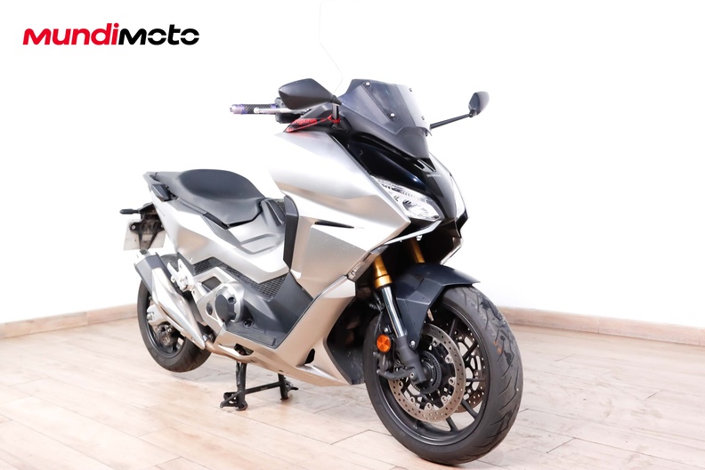 Motorbike image 1