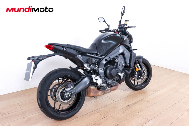 Motorbike image 2