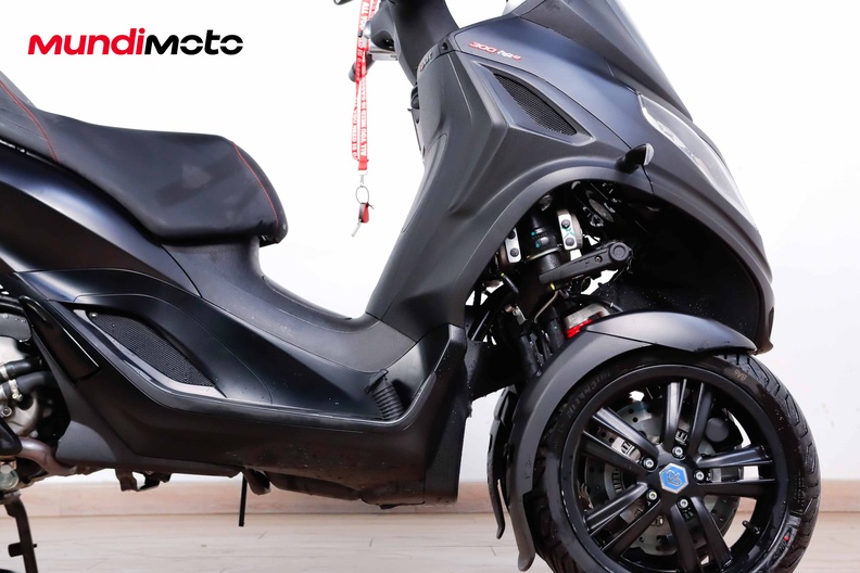 Motorbike image 12