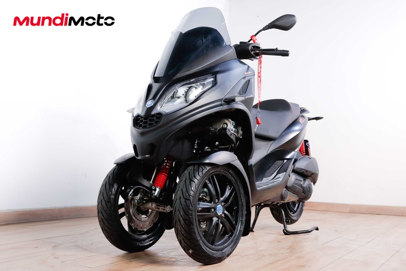 Motorbike image 7