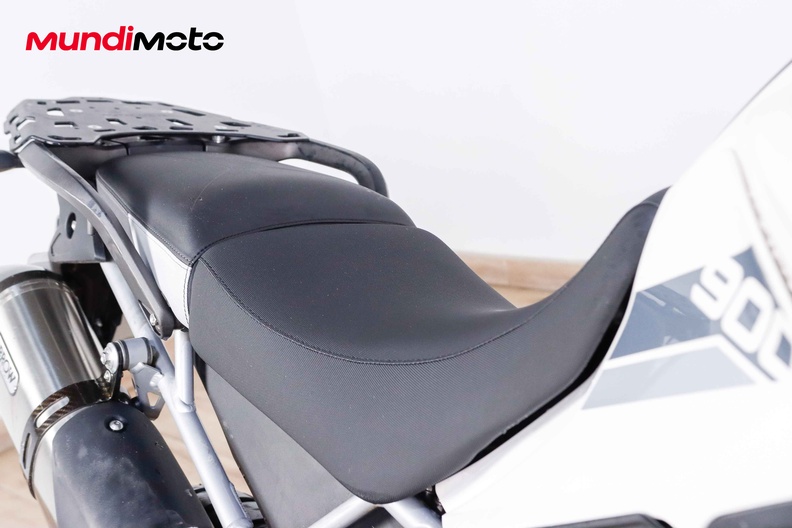 Motorbike image 13