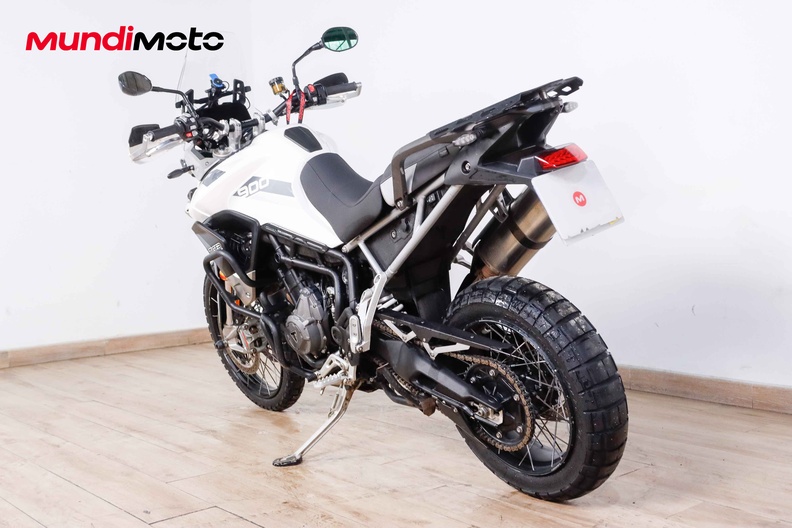 Motorbike image 6