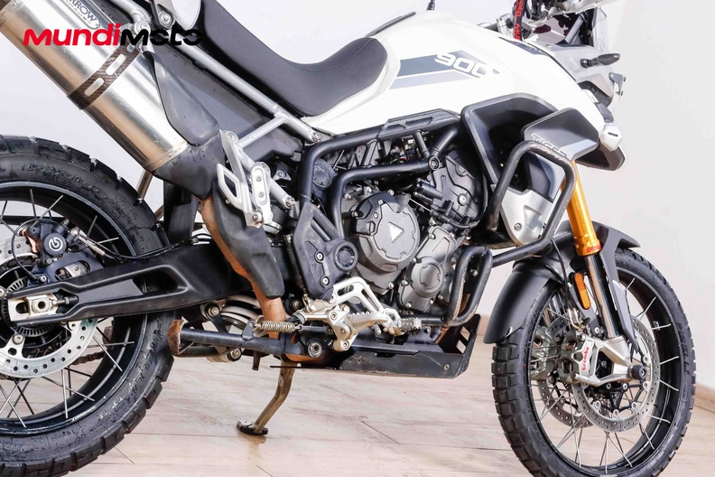 Motorbike image 3