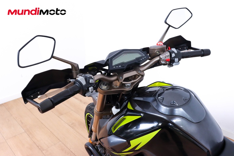 Motorbike image 10